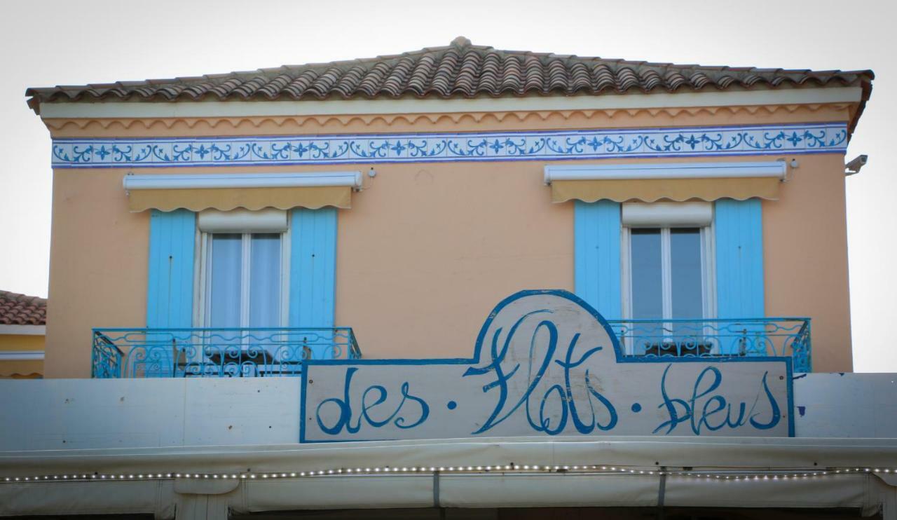 Hotel Les Flots Bleus Le Lavandou Exteriör bild